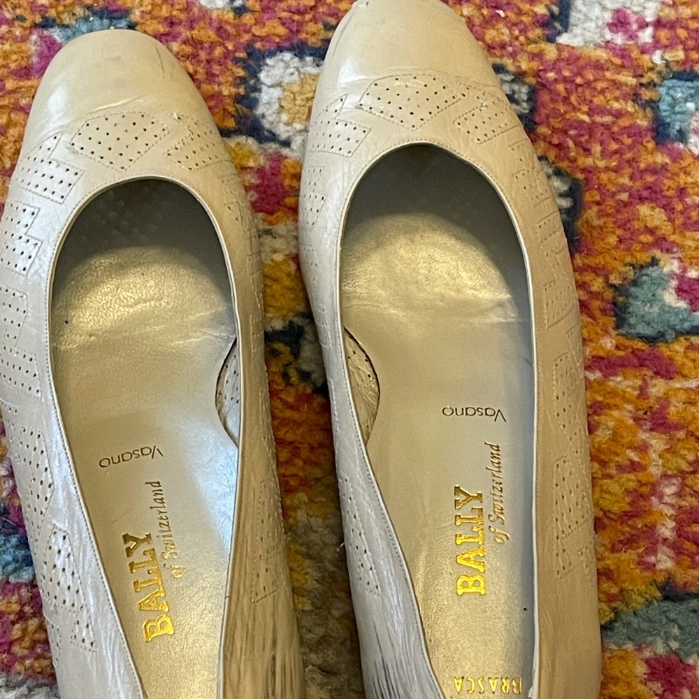 Bally’s Vasano pumps